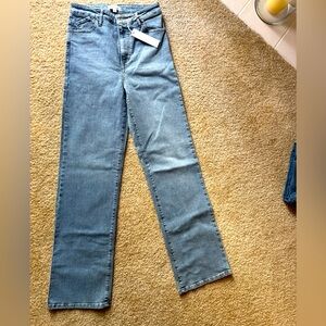 Morrison Denim - The Fly Girl